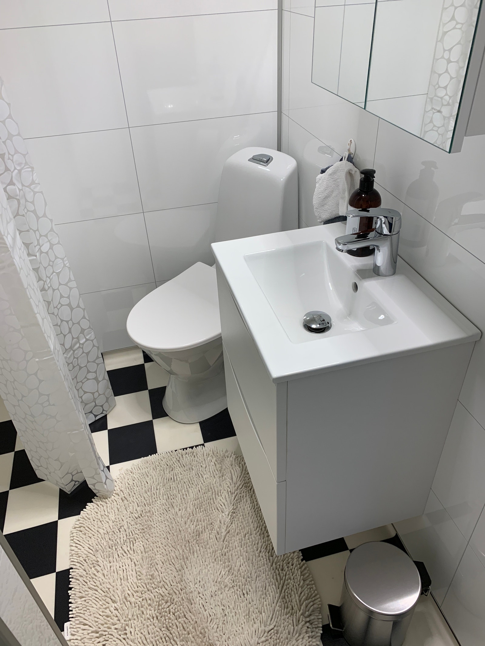 to nyoppussa bad Galleribilde