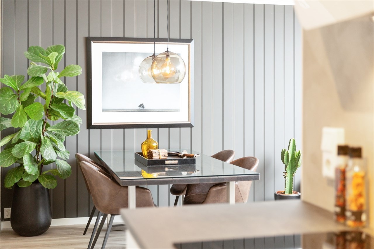 Leiligheten har en god planløsning med stue med åpen kjøkkenløsning. Galleribilde