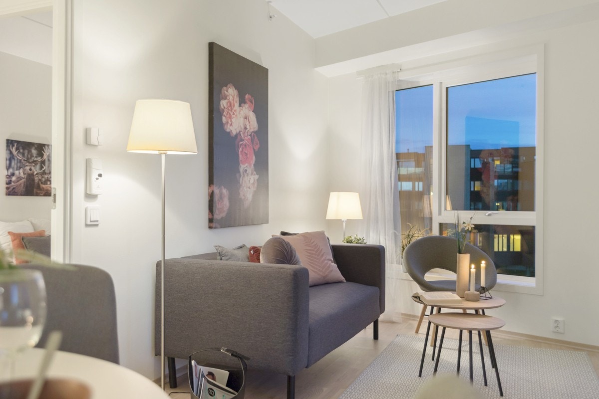 Lekker, kvalitetsmessig og attraktivt beliggende 2-roms hjørneleilighet på hele 49 m² i prestisjeprosjektet Saga terrasse. Galleribilde