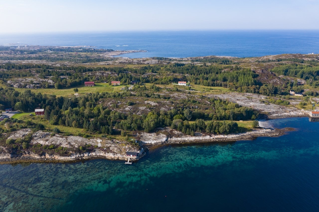 1908270590_HS_Studio400.jpg Galleribilde