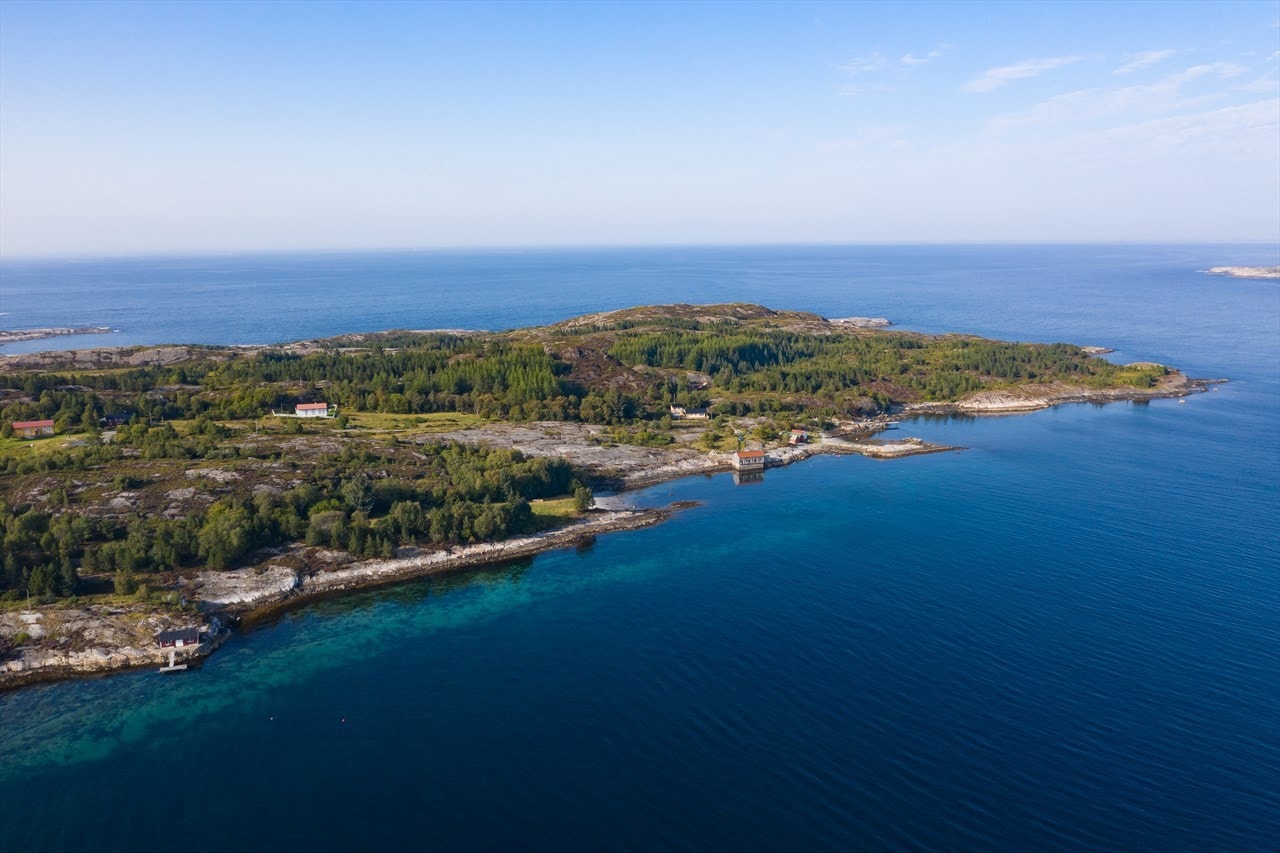 1908270607_HS_Studio400.jpg Galleribilde