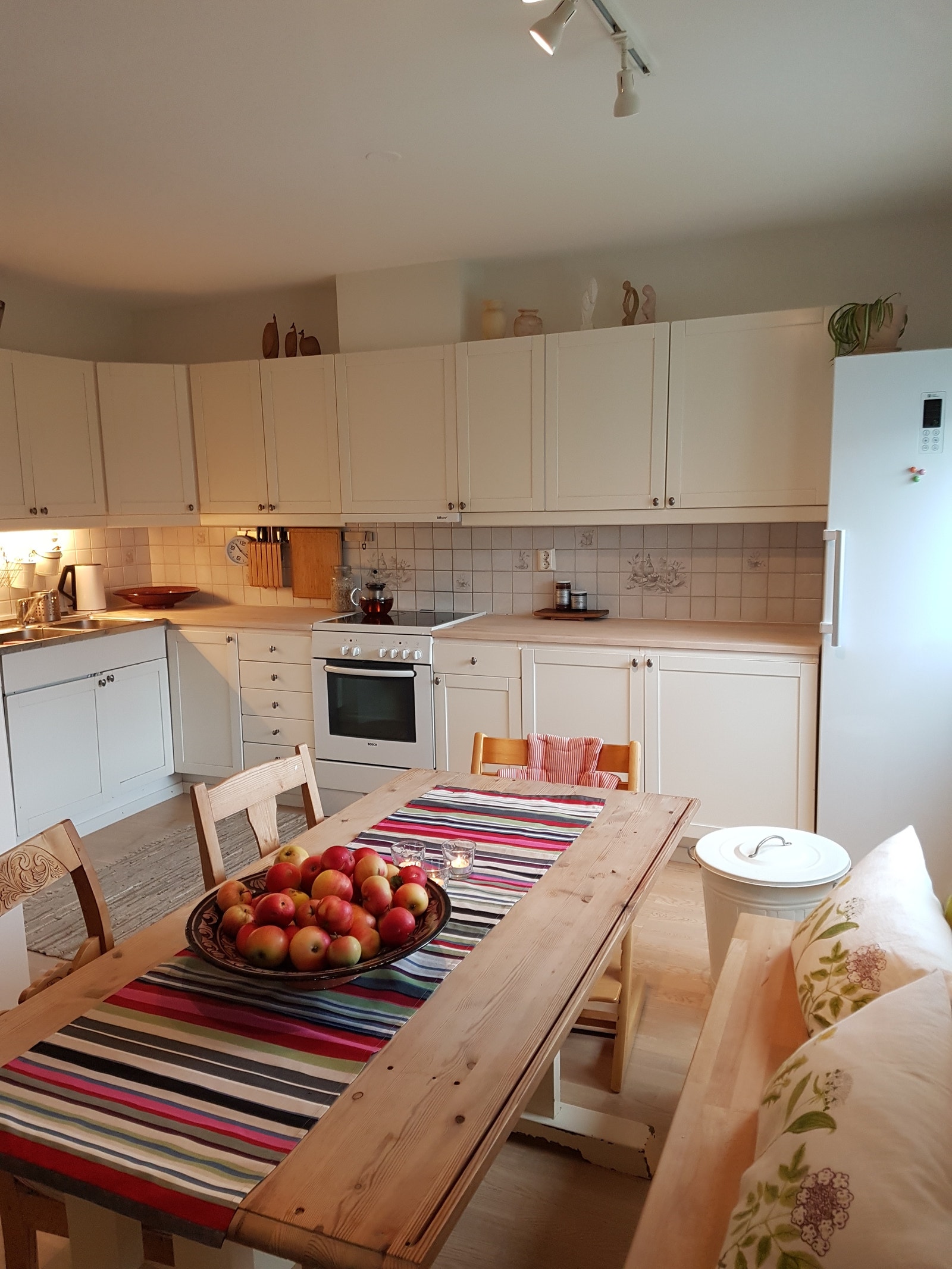 Stort åpent kjøkken Galleribilde