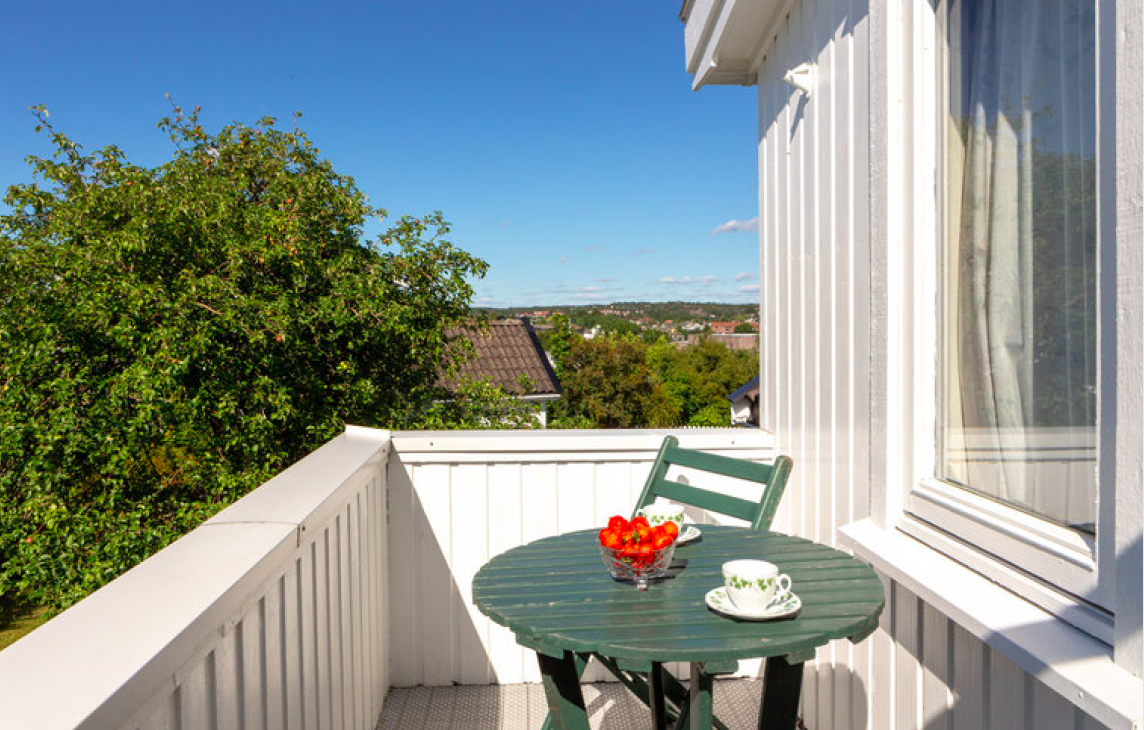 Nyte en morgenstund på balkongen Galleribilde