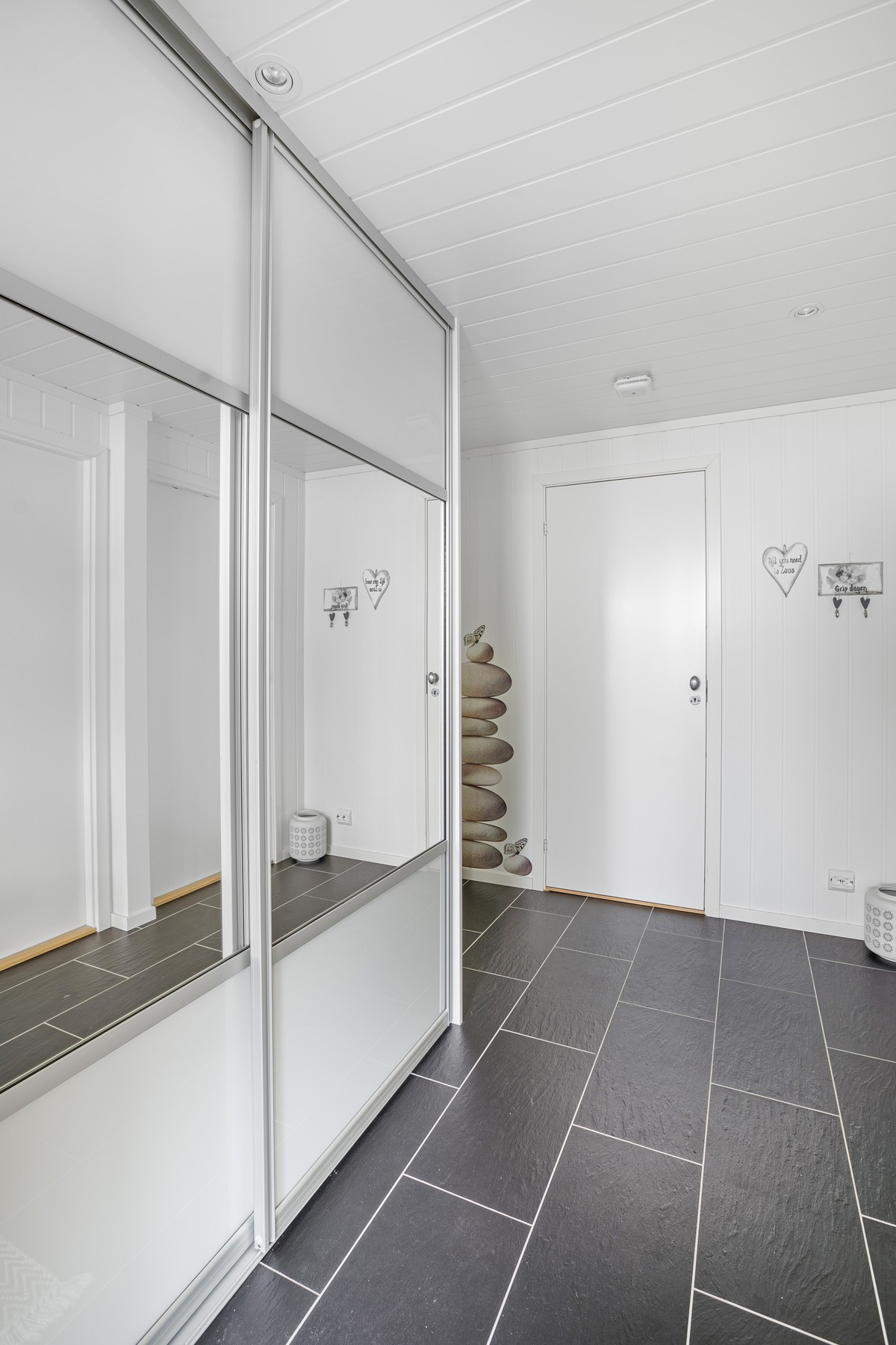 Skyvedørsgarderobe