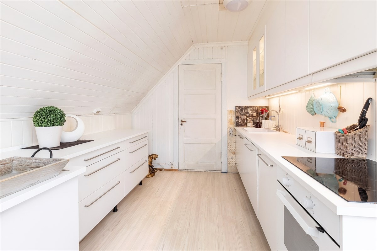 Nyere kjøkken i 2. etasje Galleribilde