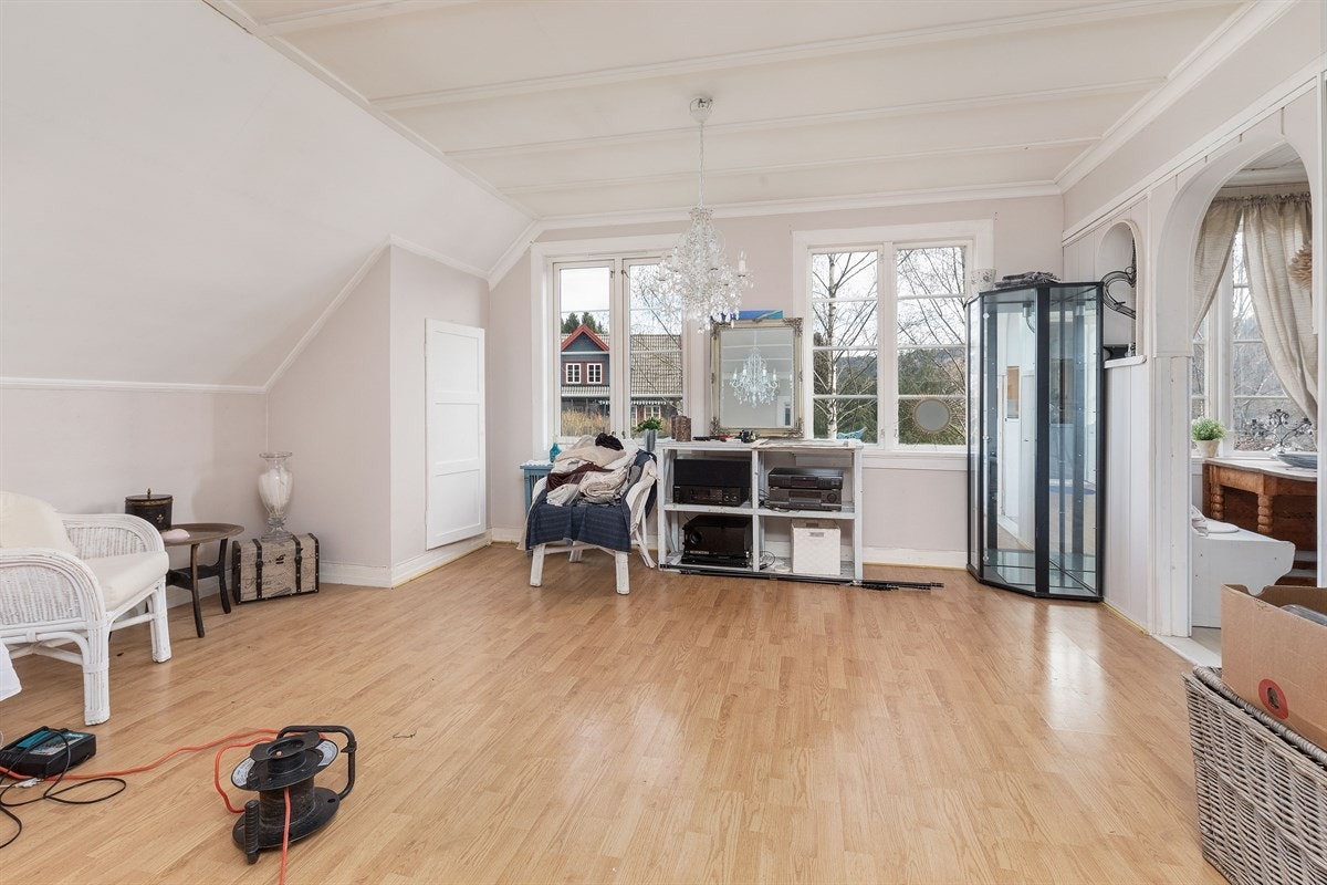 Stue nummer 2 i 2. etasje Galleribilde