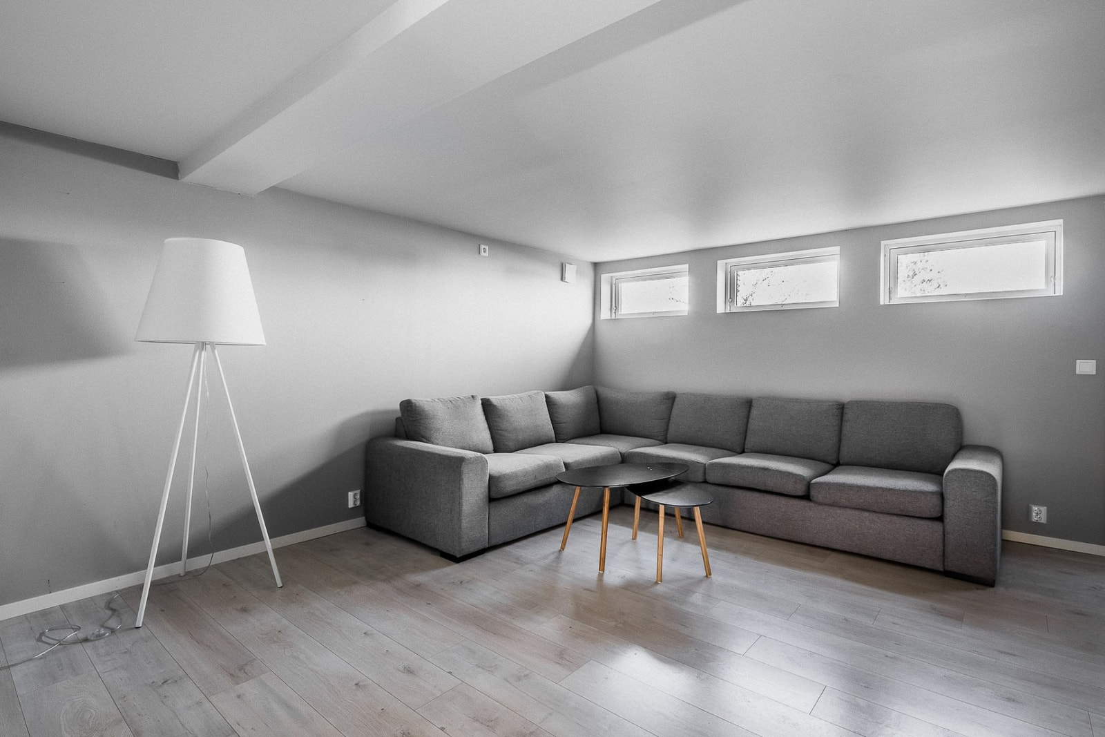 I stuesonen er det for øvrig god plass til sofa og spisebord. Galleribilde