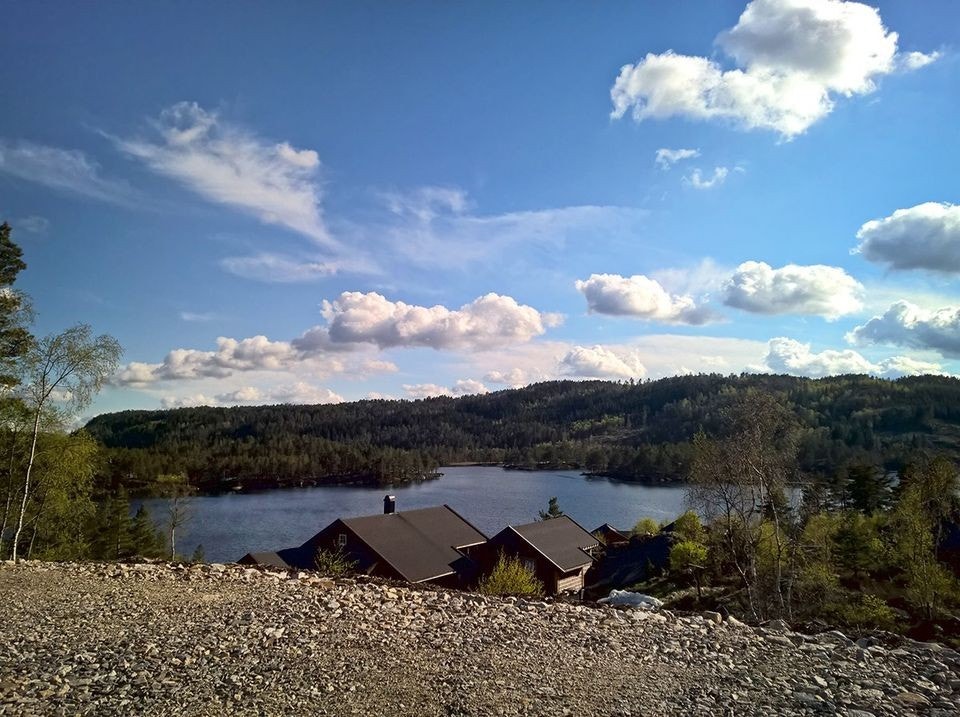 Utsikt fra tomt nr 3 mot Høverslandvannet Galleribilde