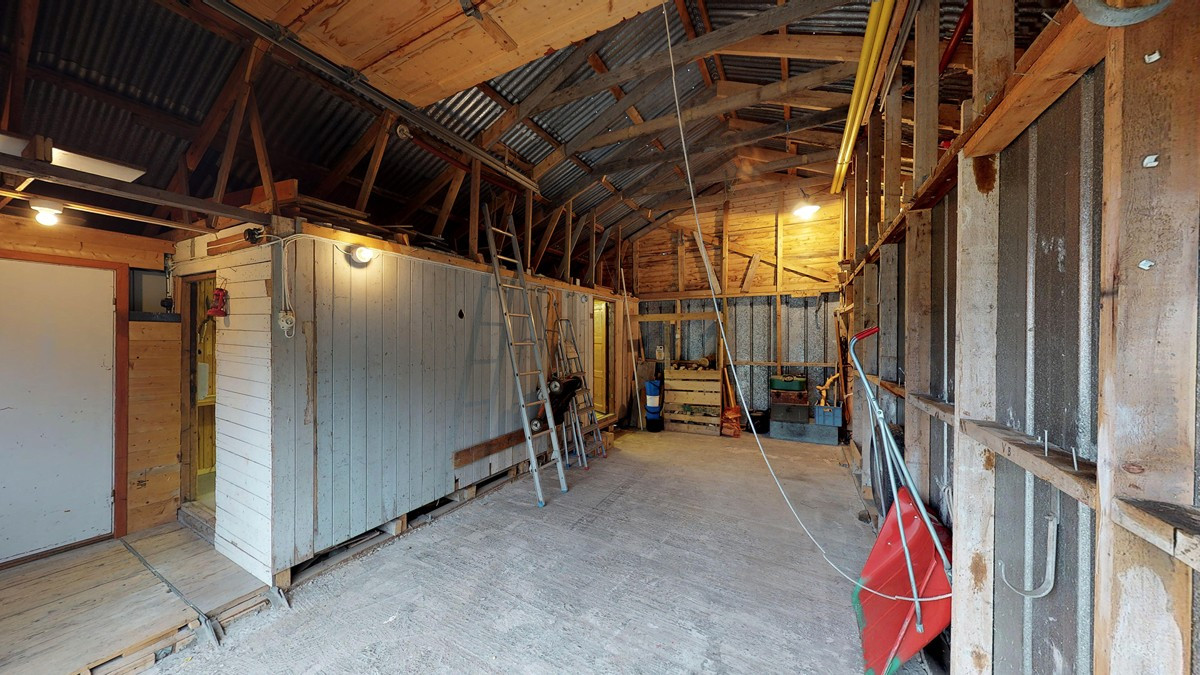 Innvendig garasje med plass til bobil