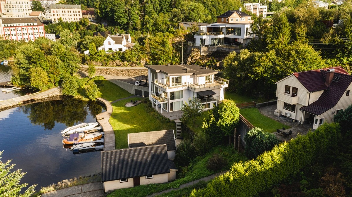 - Galleribilde