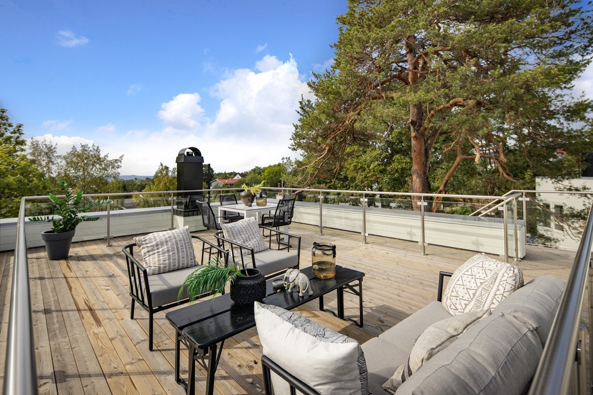 Takterrasse på 46 kvm med sol hele dagen. Galleribilde