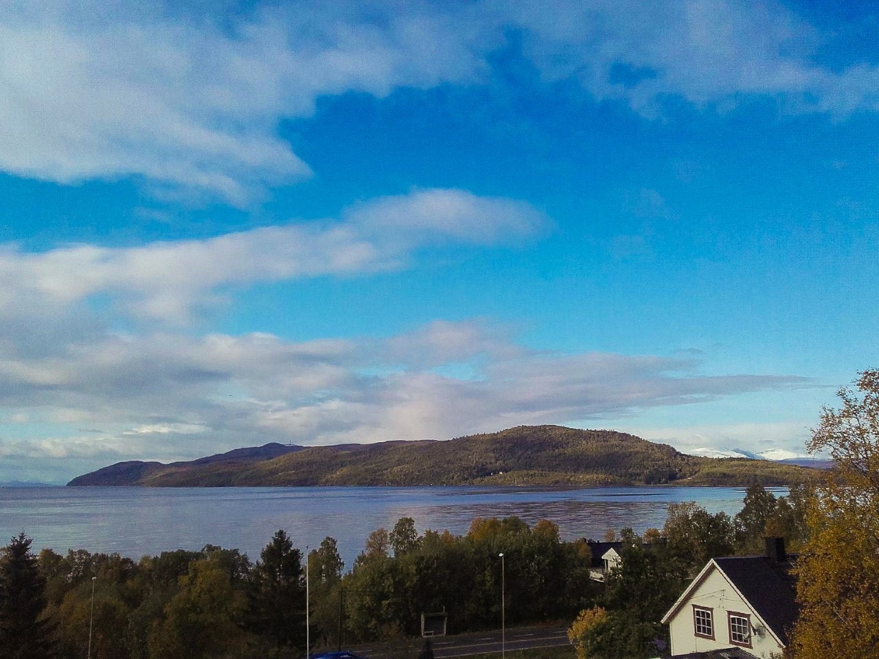 Utsikt mot Senja. Galleribilde