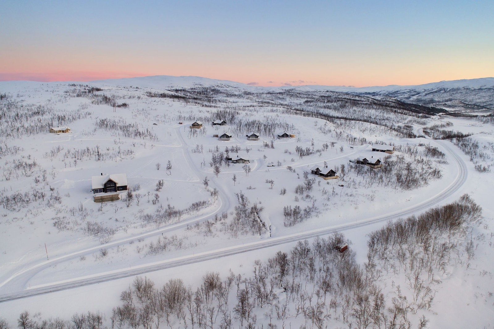 Ringvassøya er kjent for sitt flotte nordlys i sesongen. Galleribilde