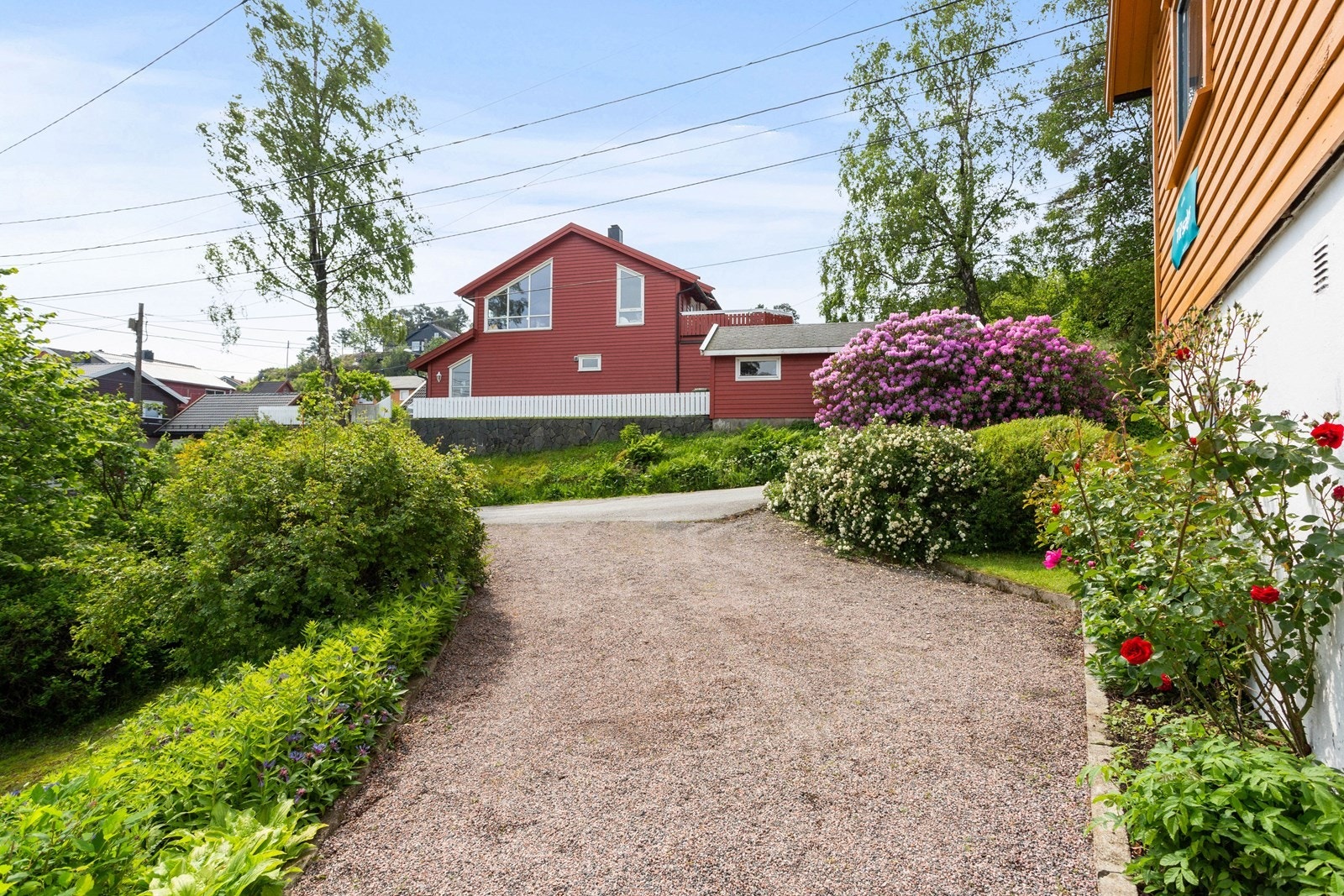 Gårdsplass/Innkjørsel Galleribilde