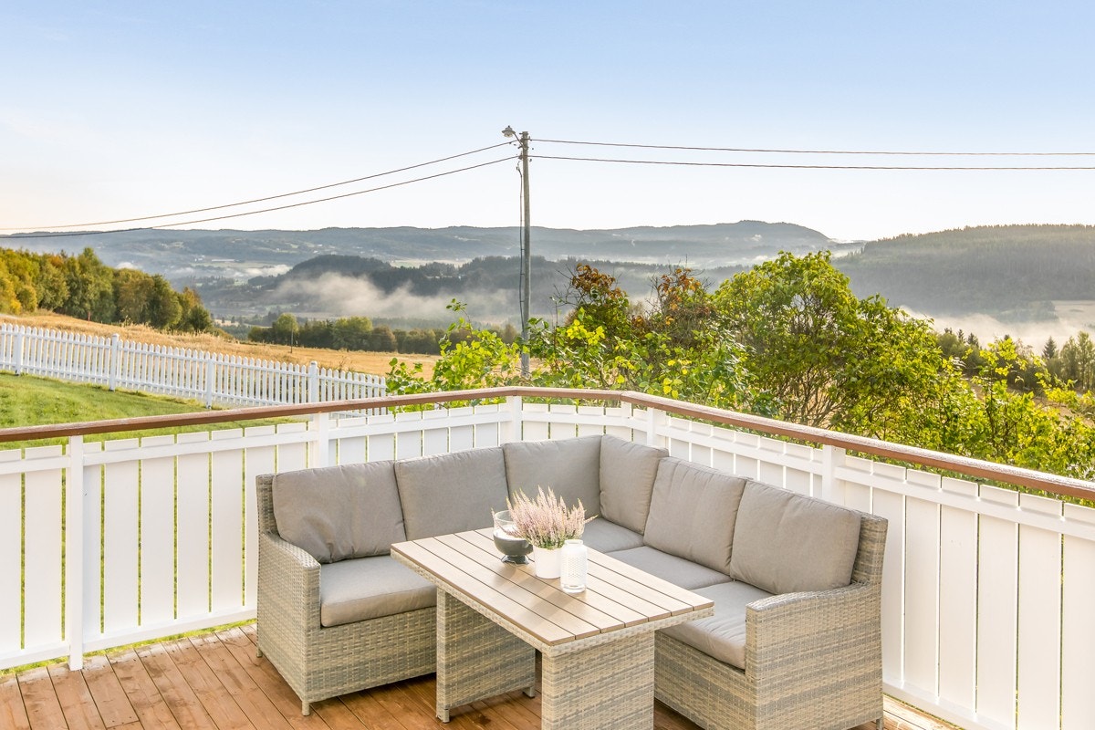 Drenering ble oppgradert i 2007 og vinduer skiftet i 2006 og 2007. Galleribilde