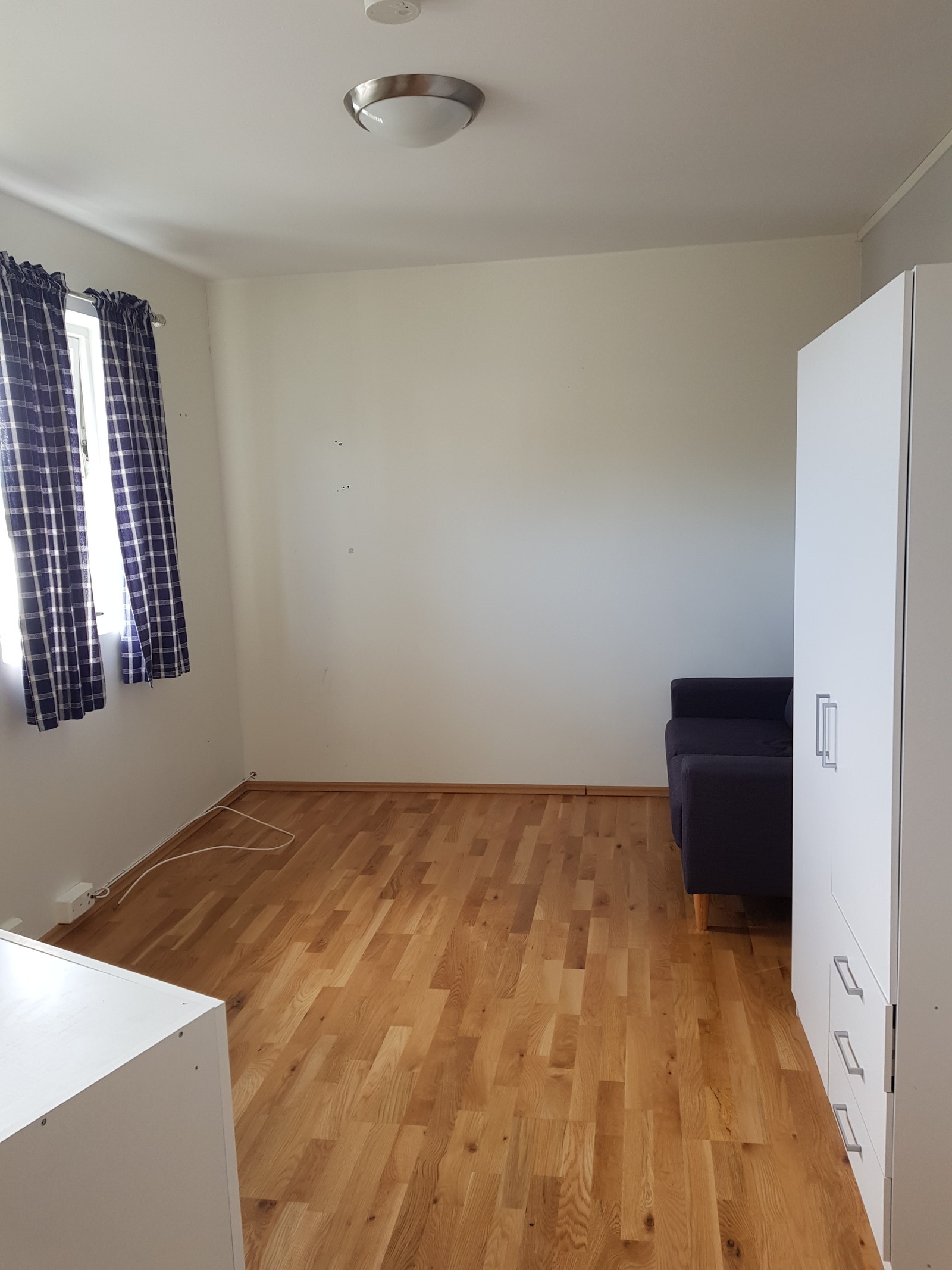 Oooholdsrom Galleribilde