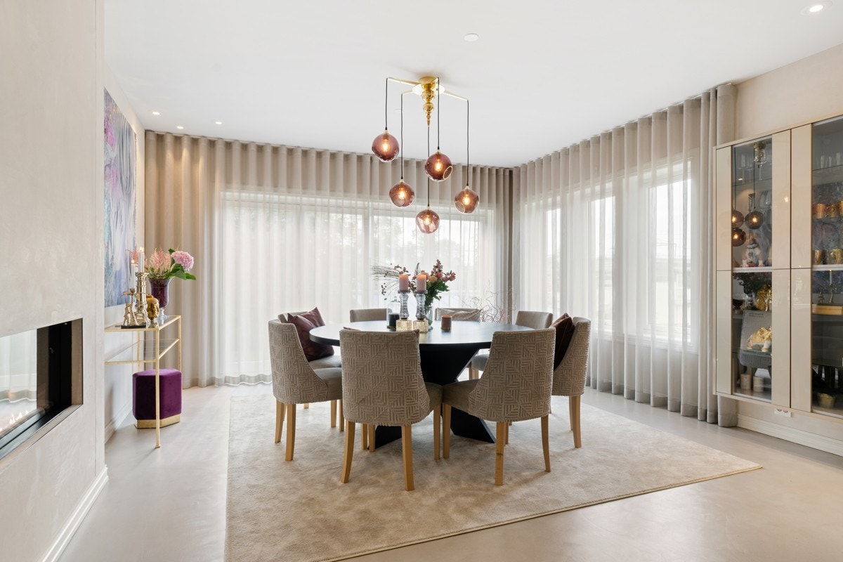 Spisestue. Galleribilde