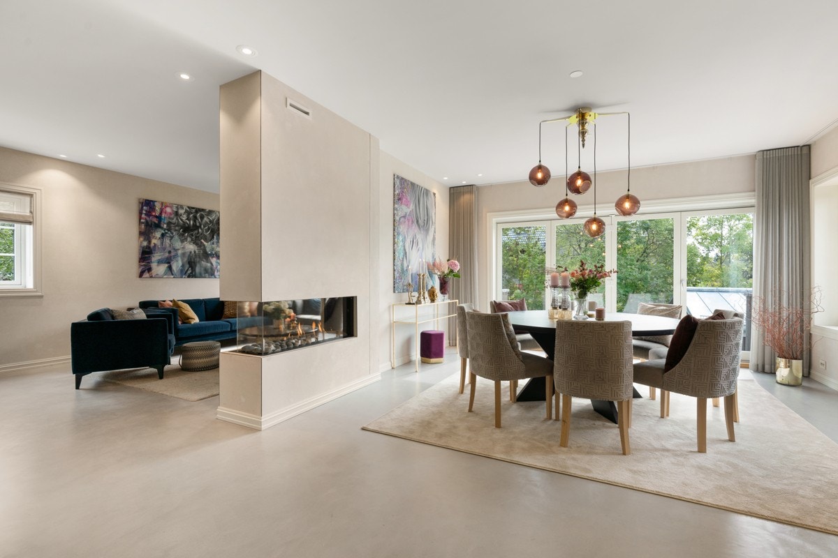 Spisestue. Galleribilde