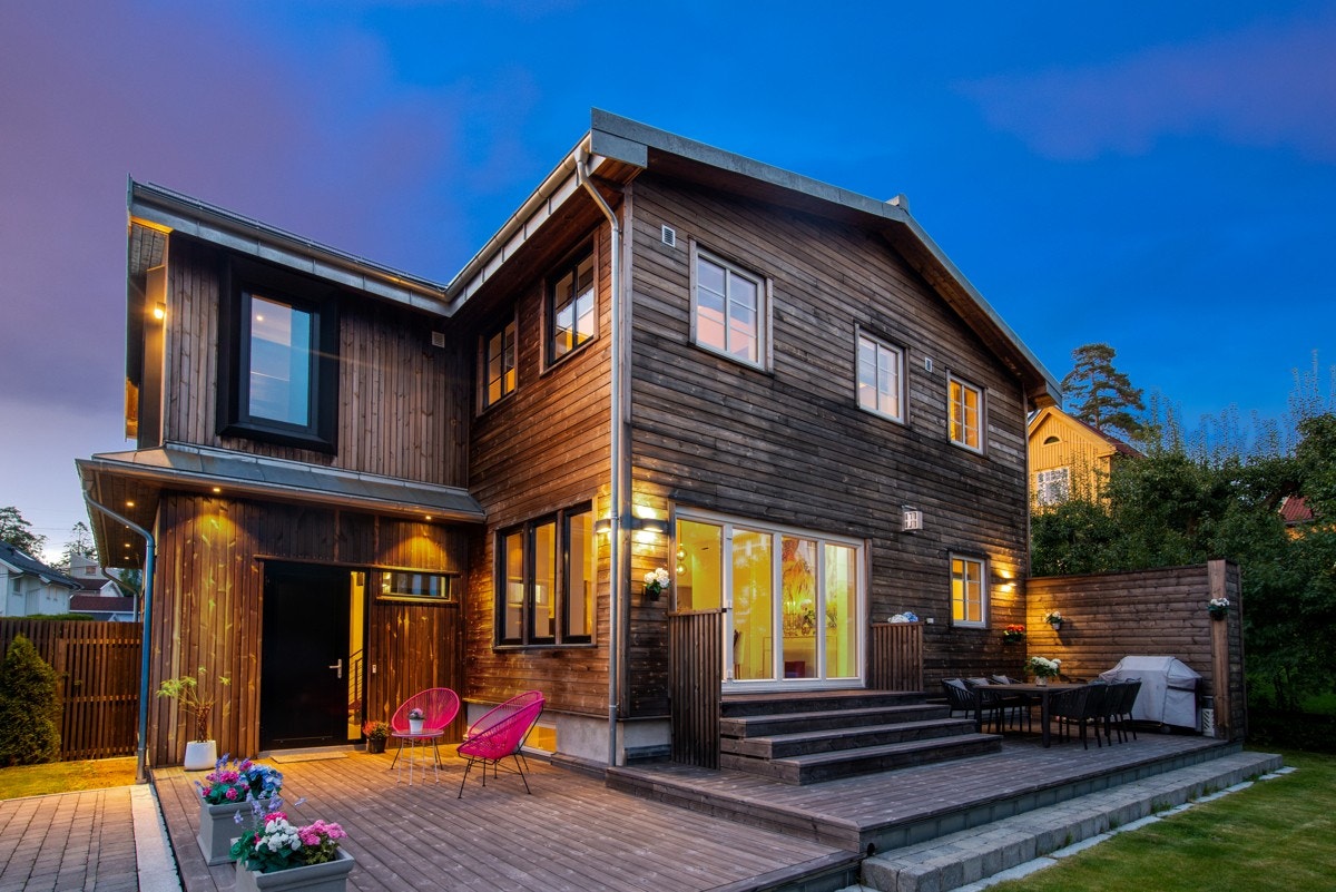 Stemning kveld. Galleribilde