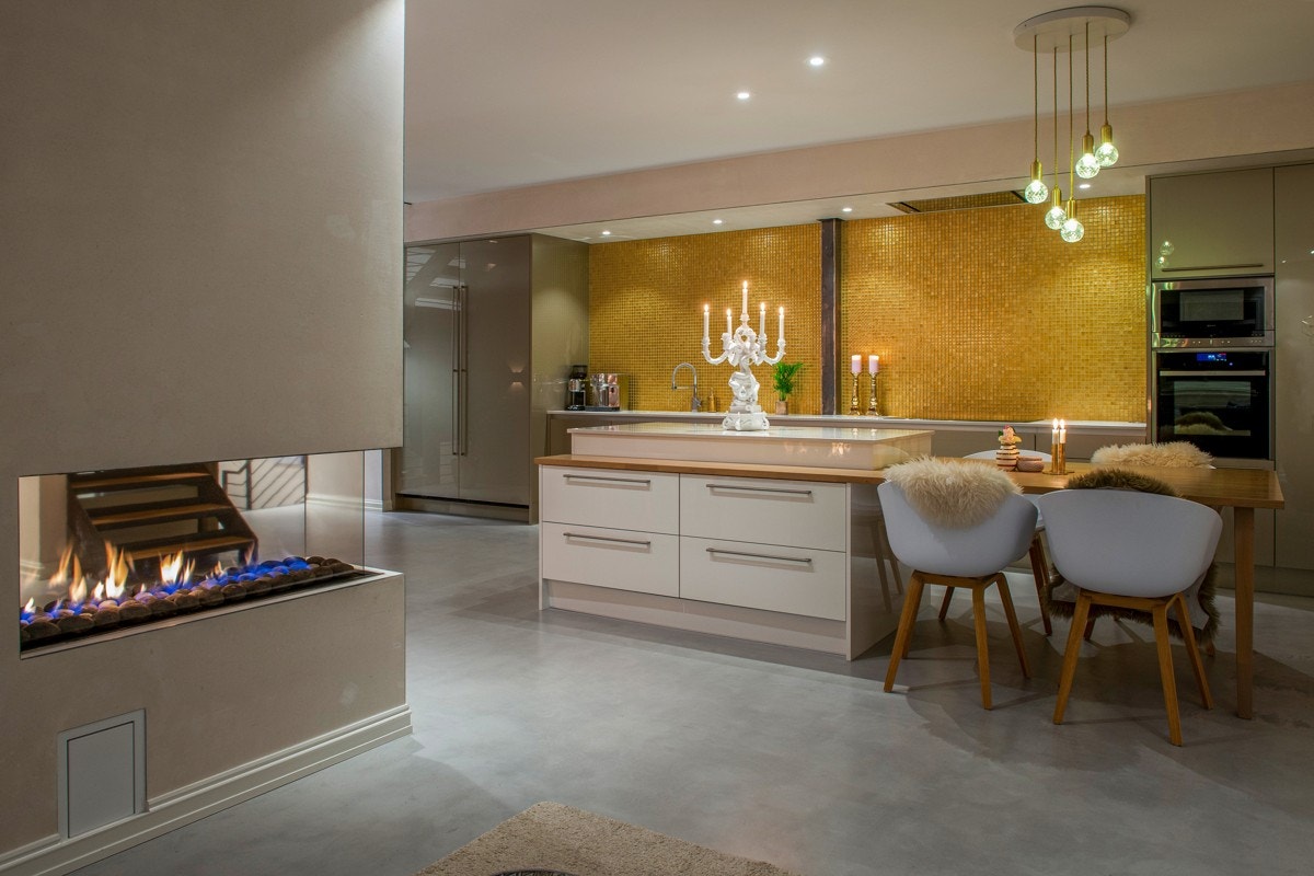 Stemning kveld. Galleribilde