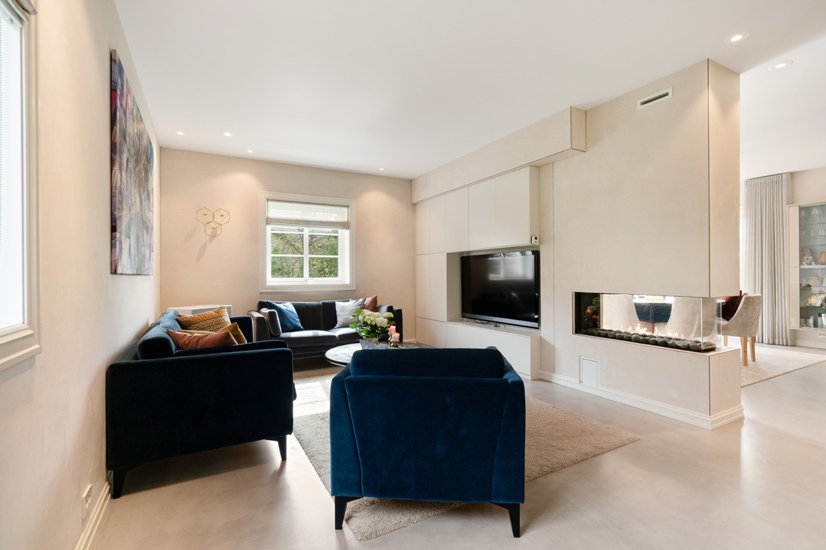 Stue 1.etasje. Galleribilde