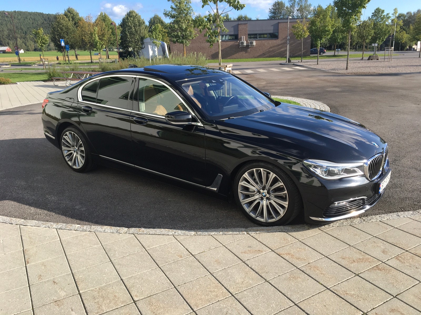BMW 7-serie 5