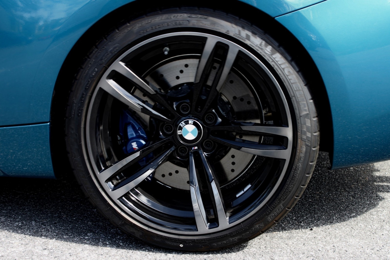 BMW M2 7