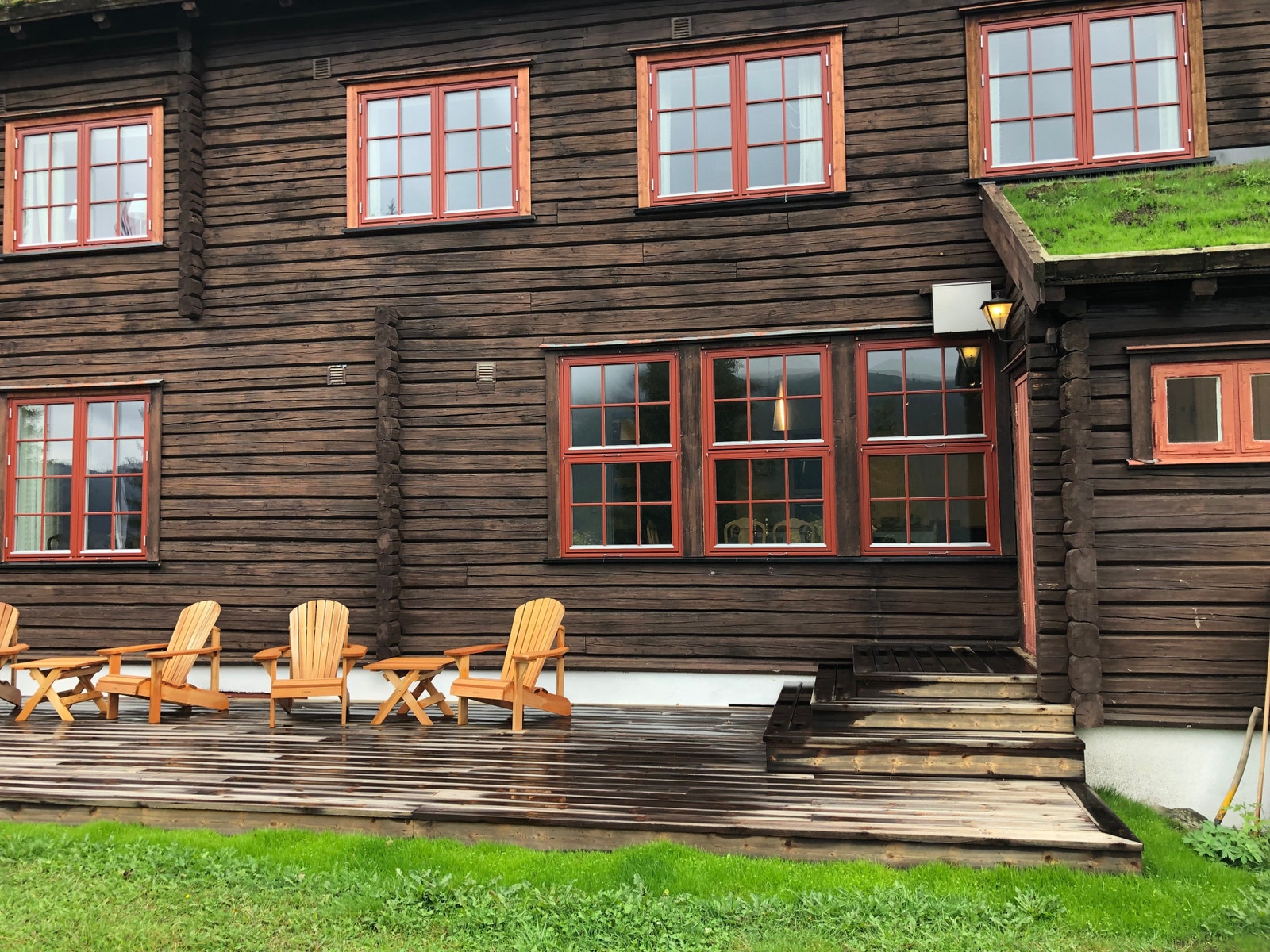 Terrasse/platting med utsikt mot sør Galleribilde