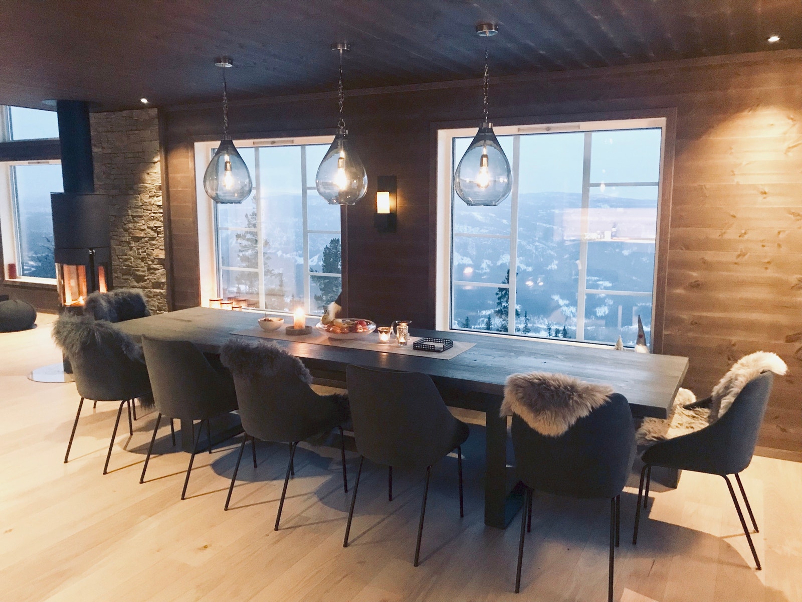 Spiseplass til 15 personer Galleribilde