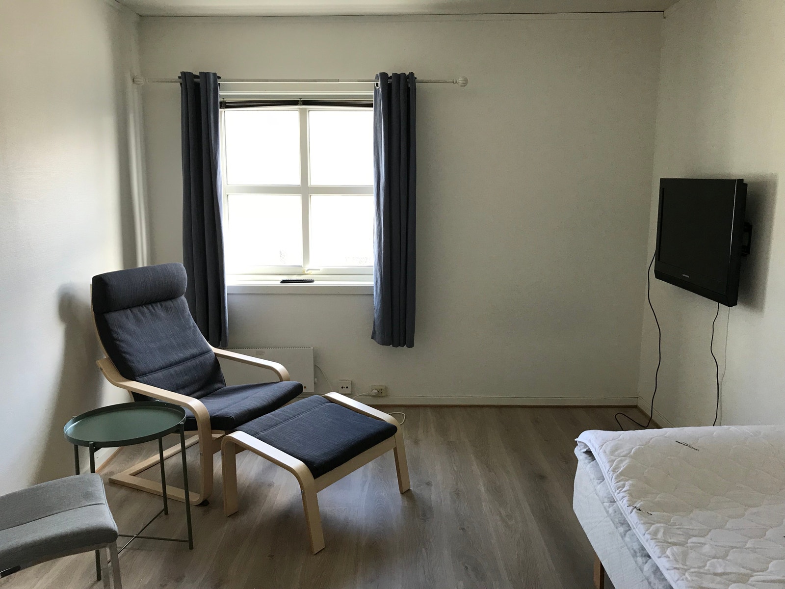 Hybel nr 1. fra annen vinkel Galleribilde