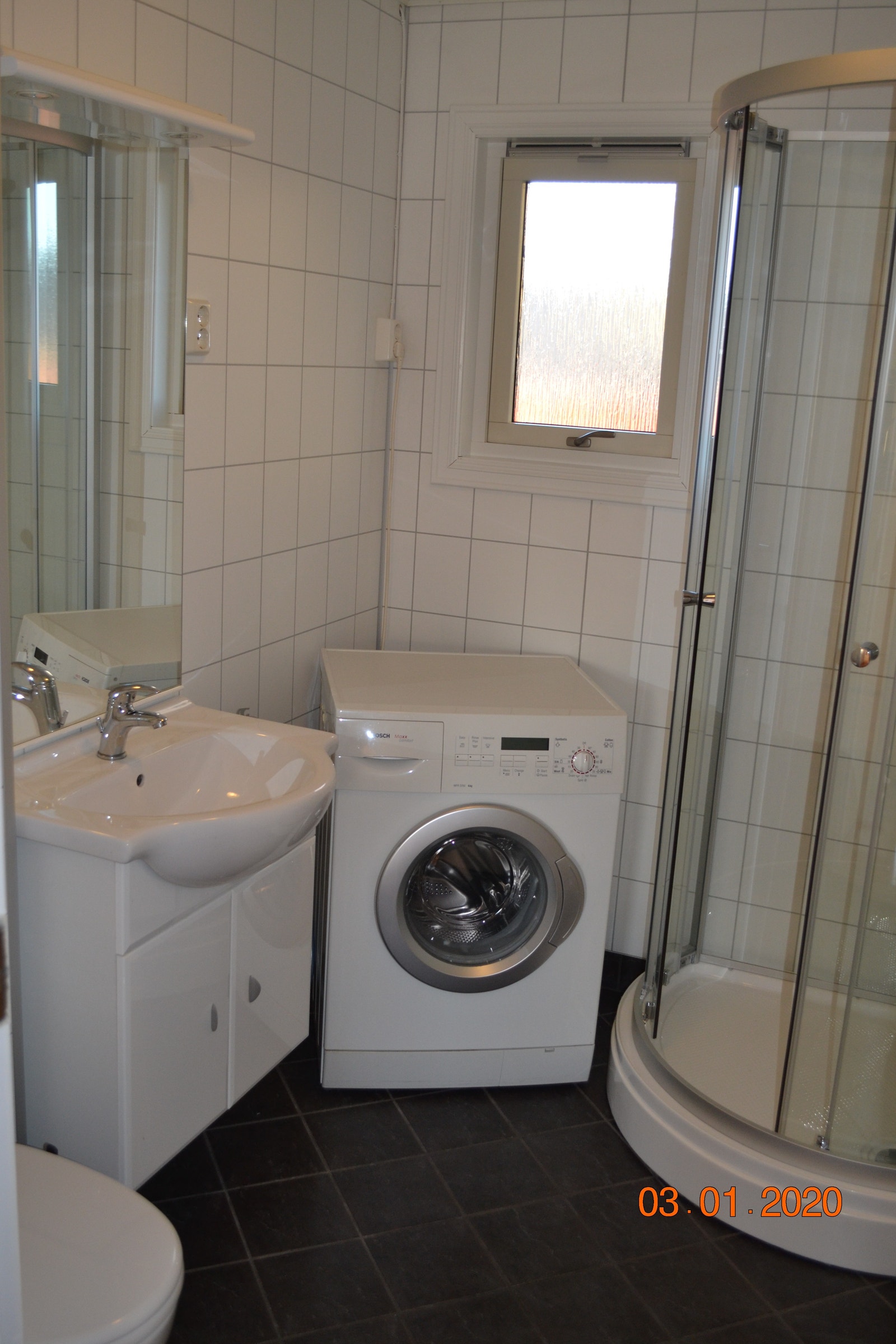 Badet har varmekabler Galleribilde