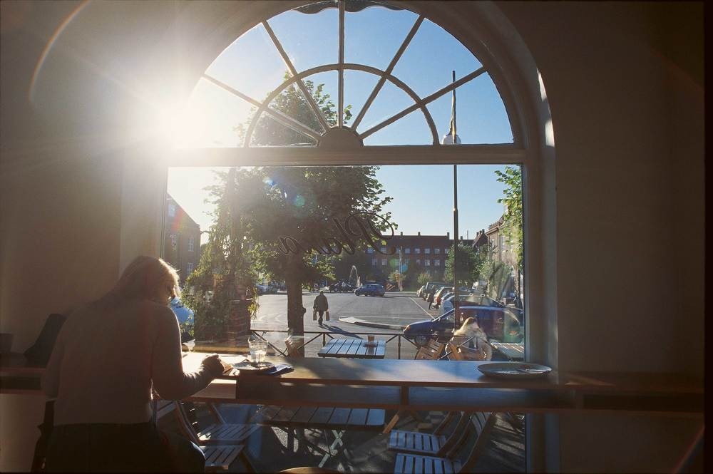 Åpent bakeri 2 minutters spassertur Galleribilde