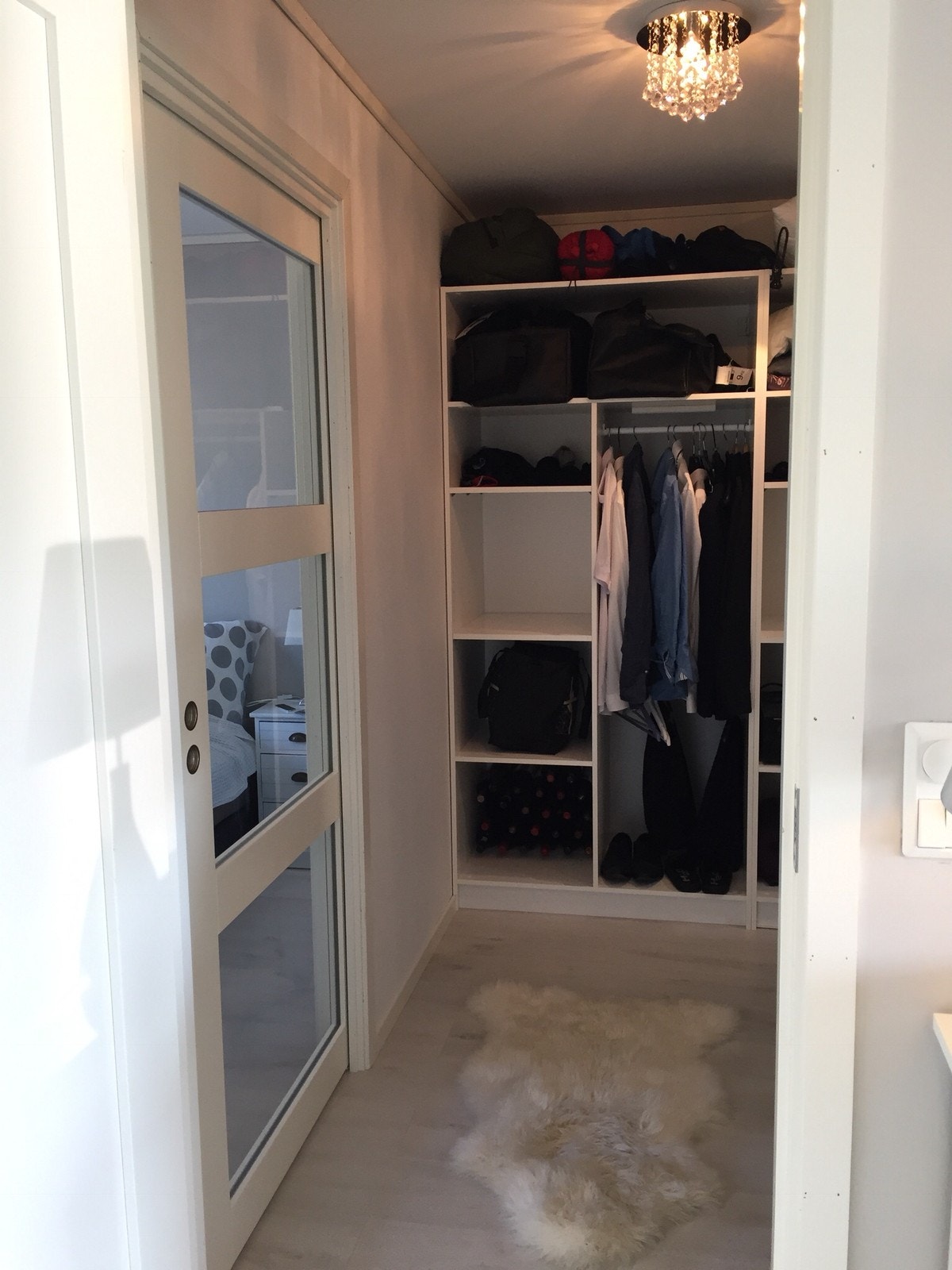 Garderobe Galleribilde