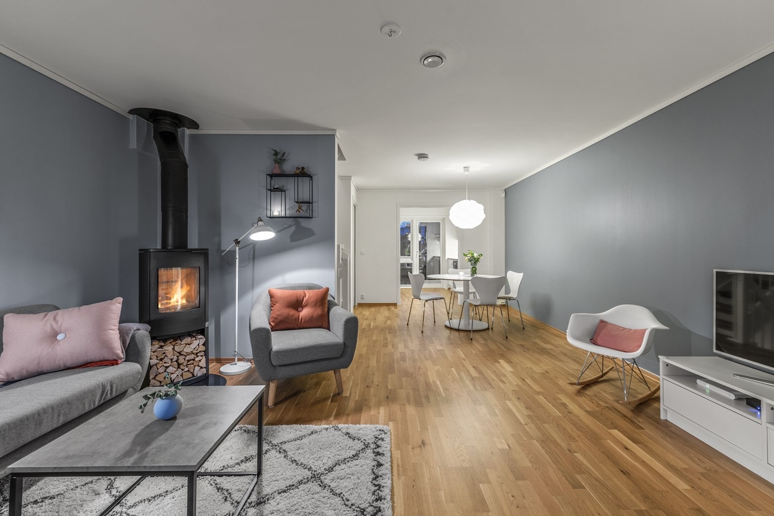 Kveldsstemning. Galleribilde