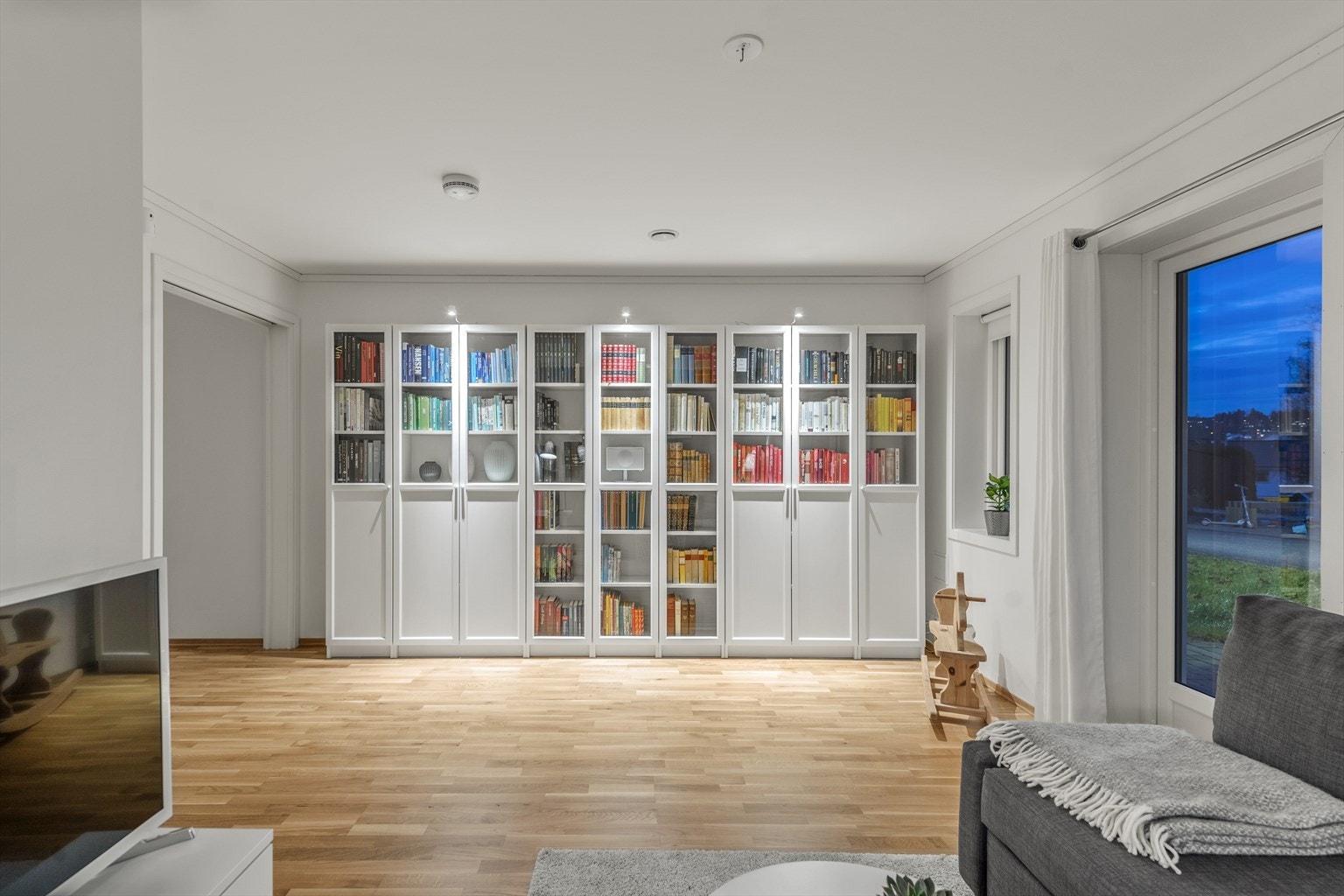 Kveldsstemning. Galleribilde