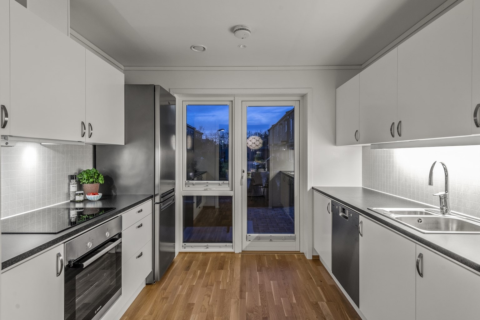 Kveldsstemning. Galleribilde