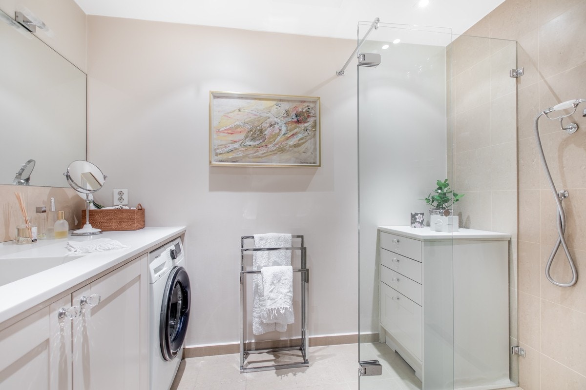 Dusjbad Galleribilde