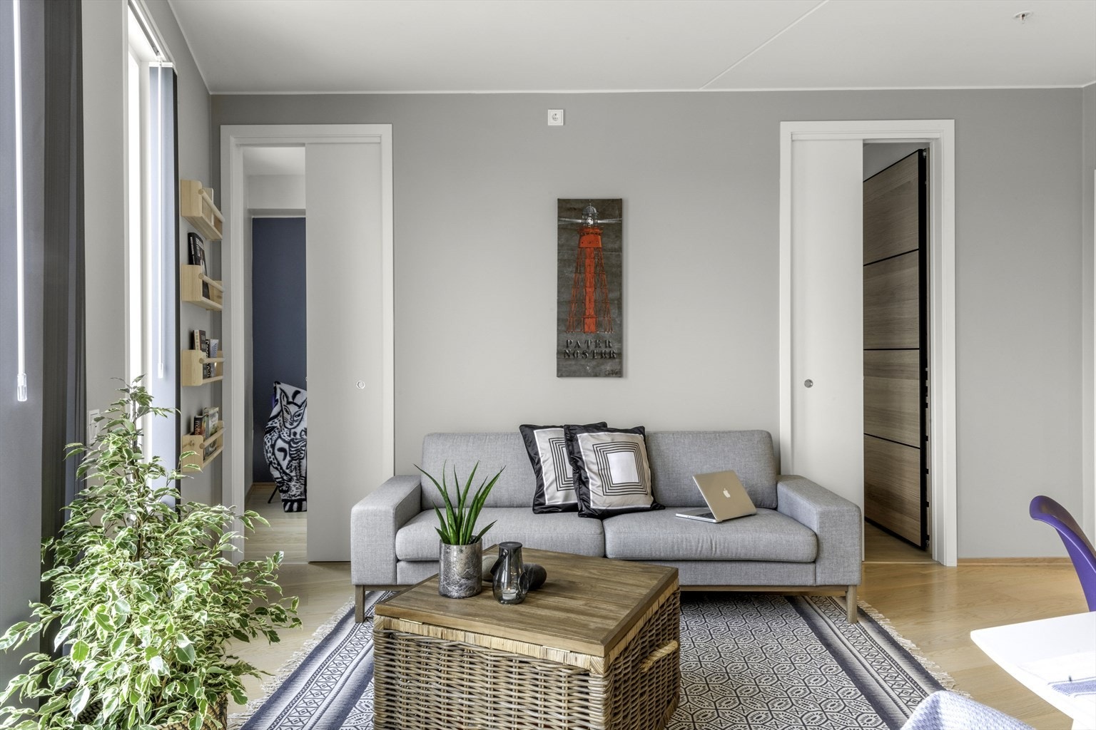 Tiltalende fargevalg gjenomgående i hele leiligheten Galleribilde