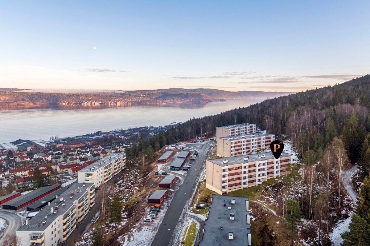 Det er også kort vei til skoler og barnehager. Galleribilde