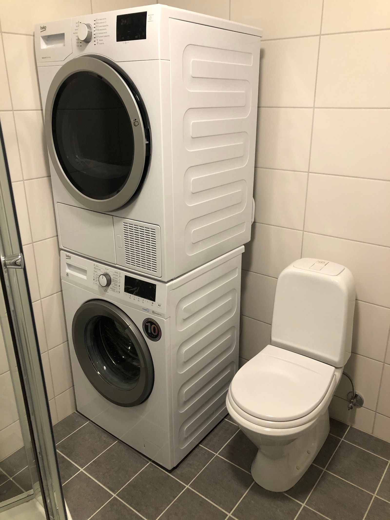 Tørketrommel og vaskemaskin. Galleribilde