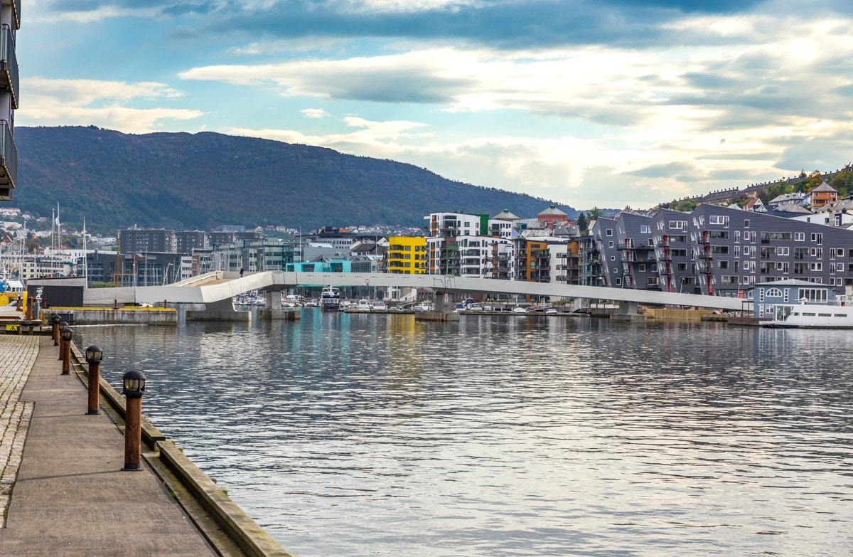 - Området byr på fine turmuligheter rundt Store Lungegårdsvann, eller langs Damsgårdssundet - Galleribilde
