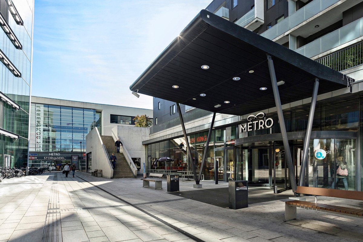 Nærområdet byr på flere kjøpesentere og et bredt utvalg av butikker og forretninger Galleribilde