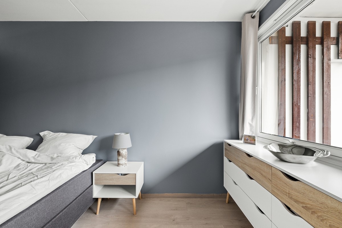 Soverom malt i moderne fargevalg Galleribilde