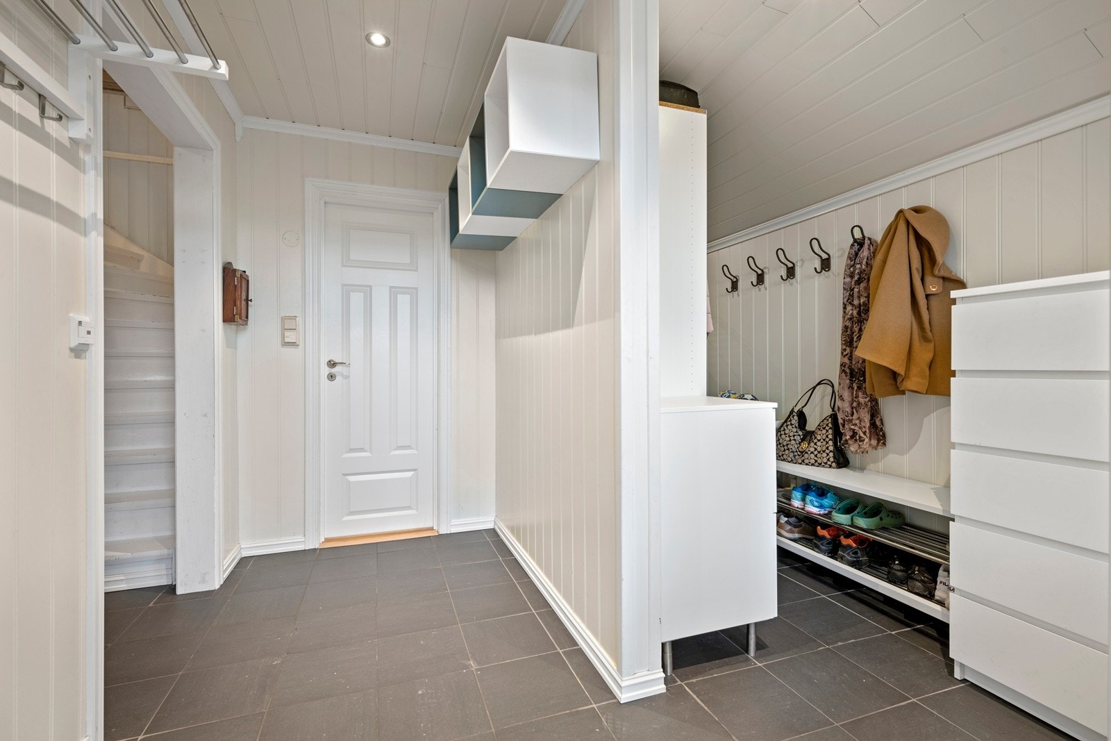 Entré/gang Galleribilde