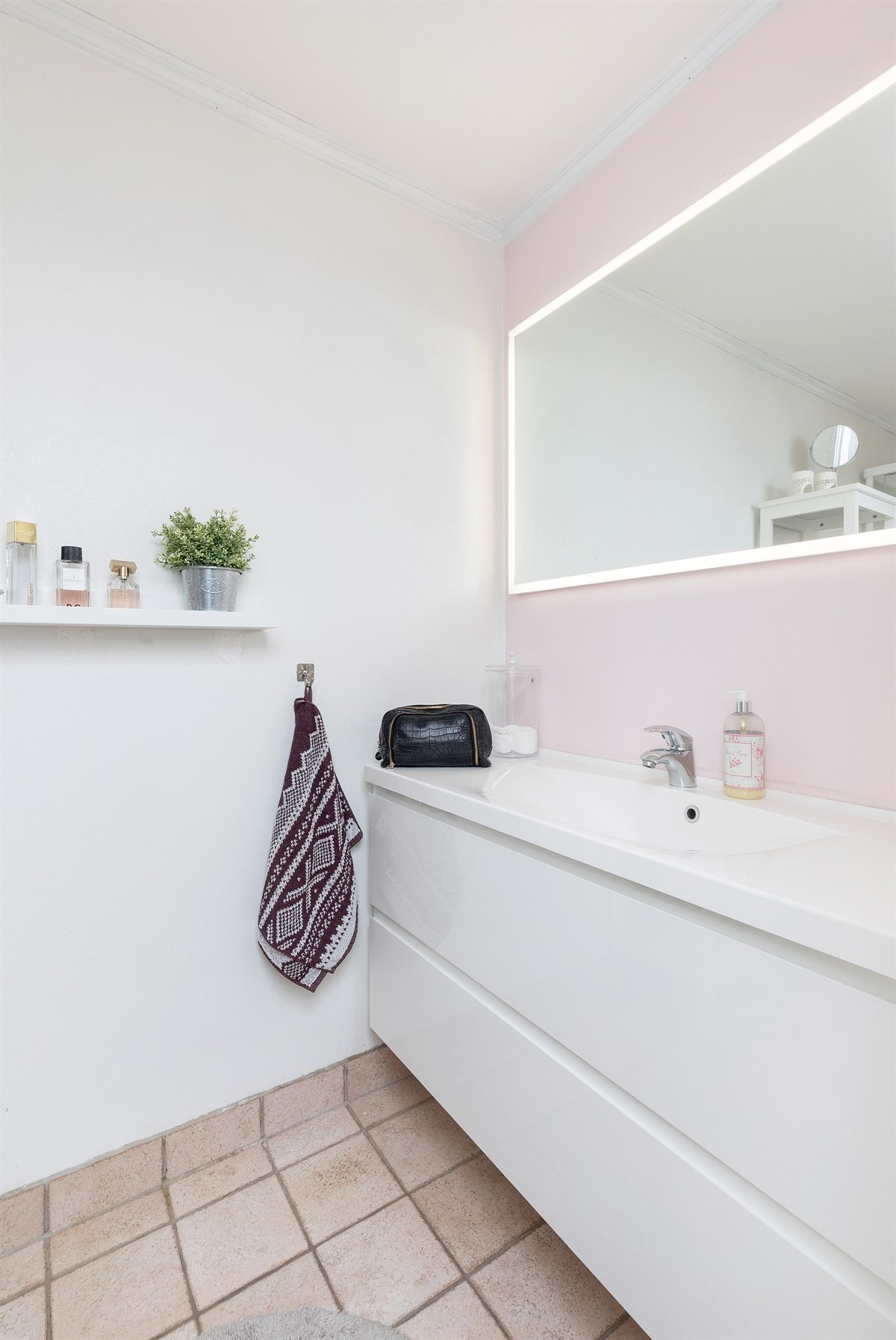 Servant med underskuffer Galleribilde