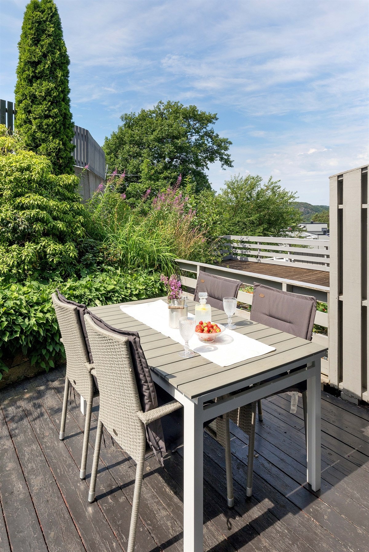 Detalj - ute Galleribilde