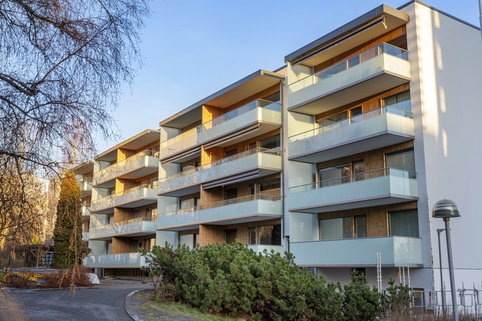 Bilde av fasade etter rehabilitering. Galleribilde