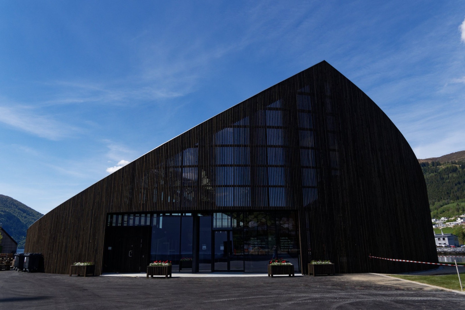Sagastadbygget Galleribilde