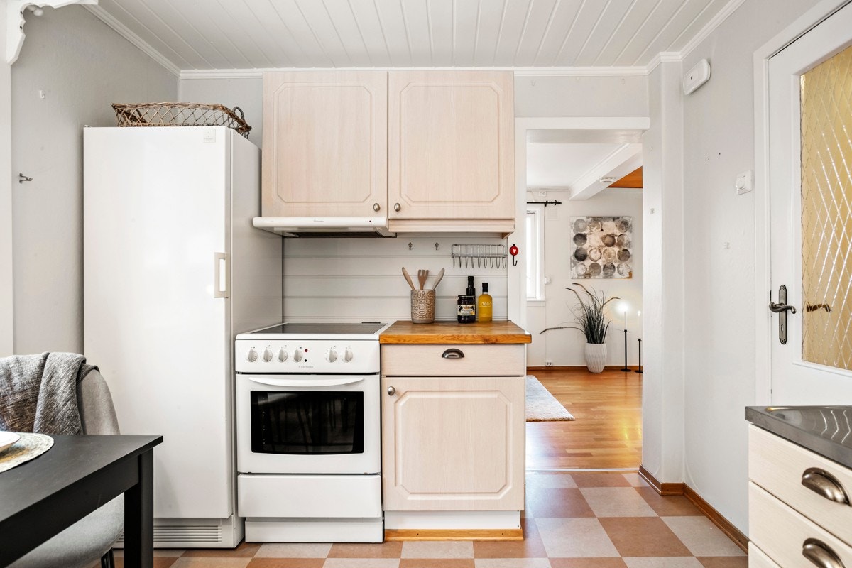 Kjøkkenet inn mot spisestuen Galleribilde