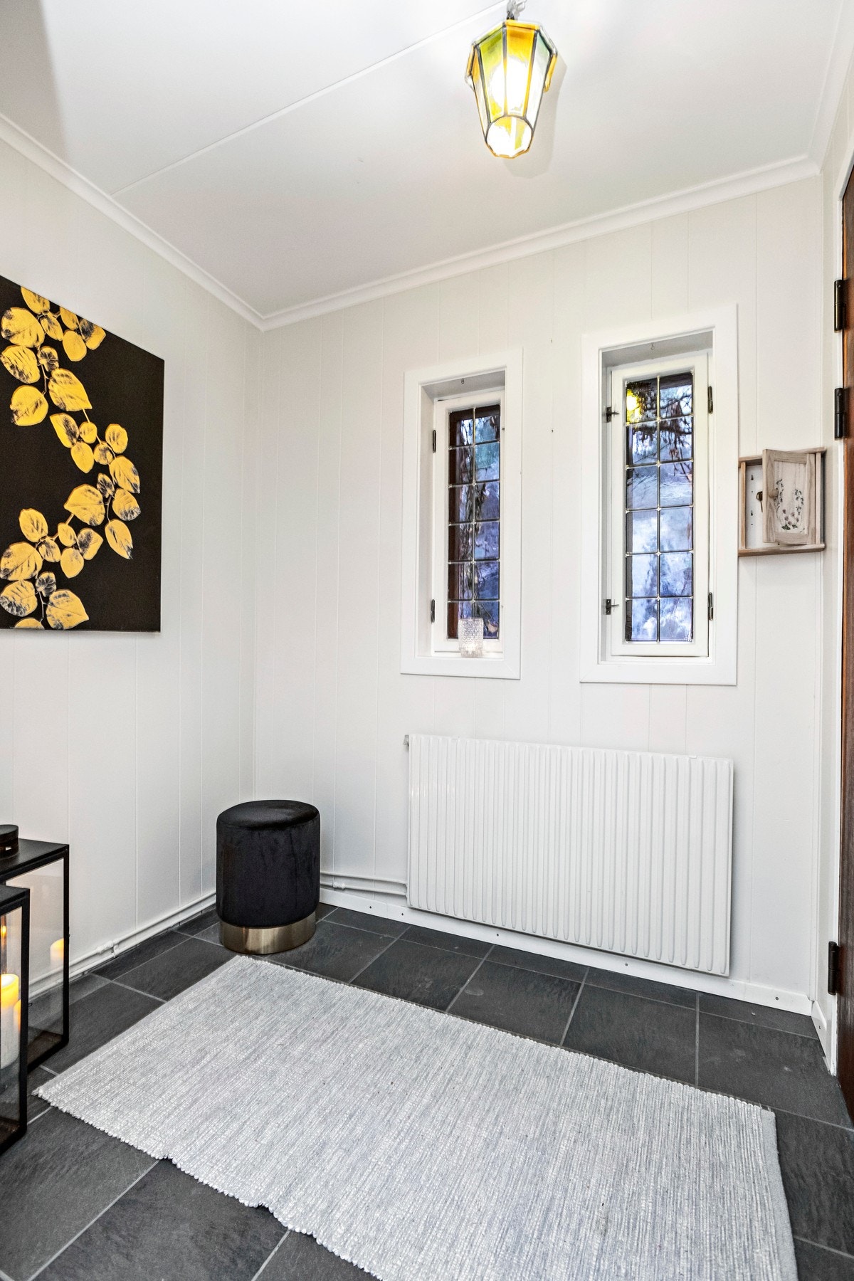 Flislagt entré Galleribilde